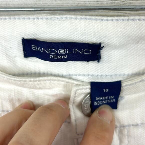 Bandolino Women’s 10 White Denim Cropped Pants Jeans Summer Spring - Picture 5 of 5